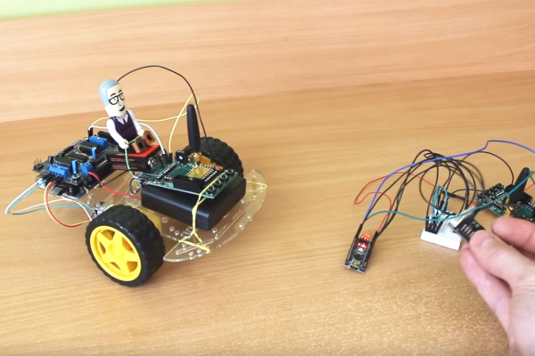 eRIC Arduino Module Car
